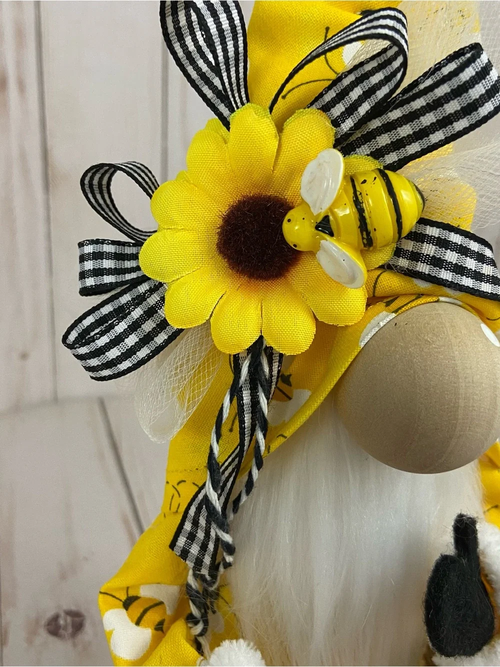 Bee Gnome w/ Sunflowers | Handmade Spring Decor - Picture 7 of 14